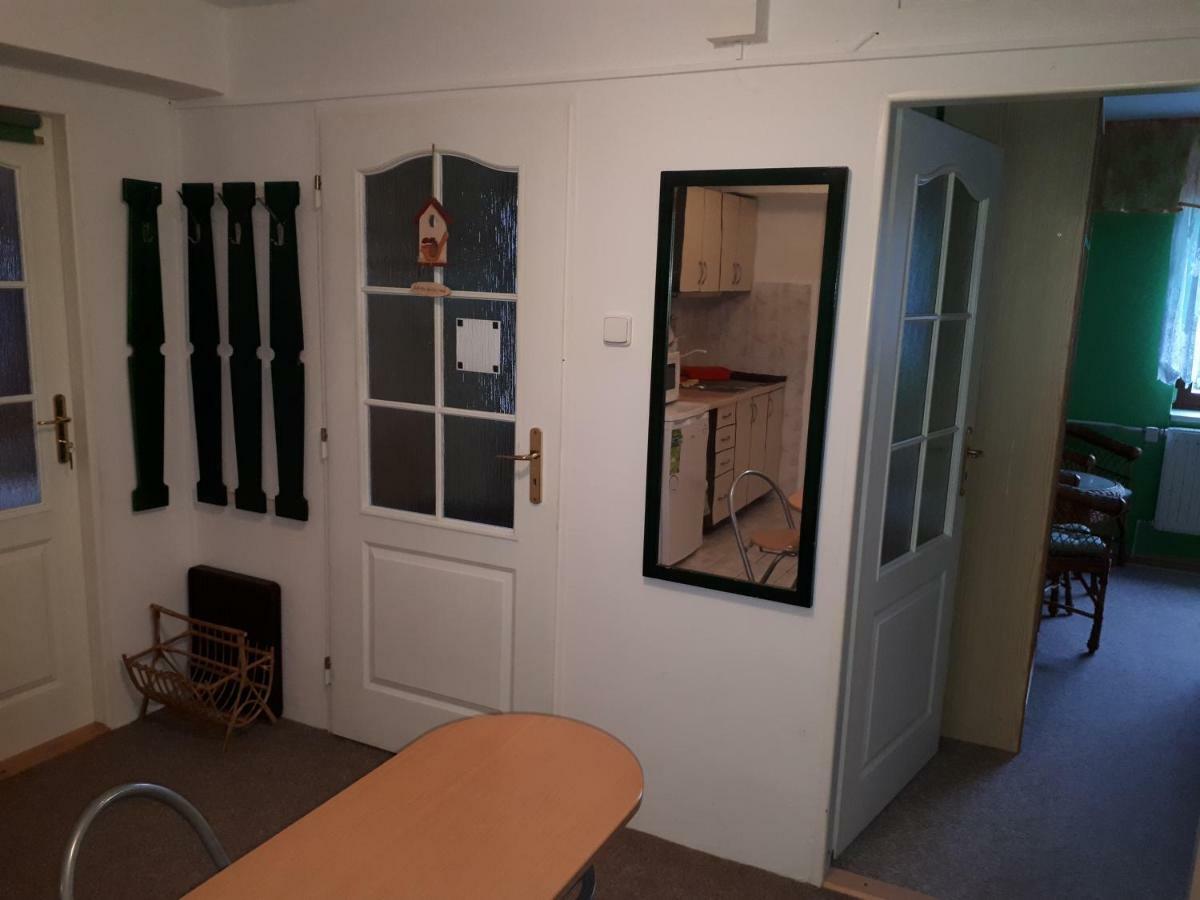 Appartement Privat - Melanie à Vrchlabí Extérieur photo